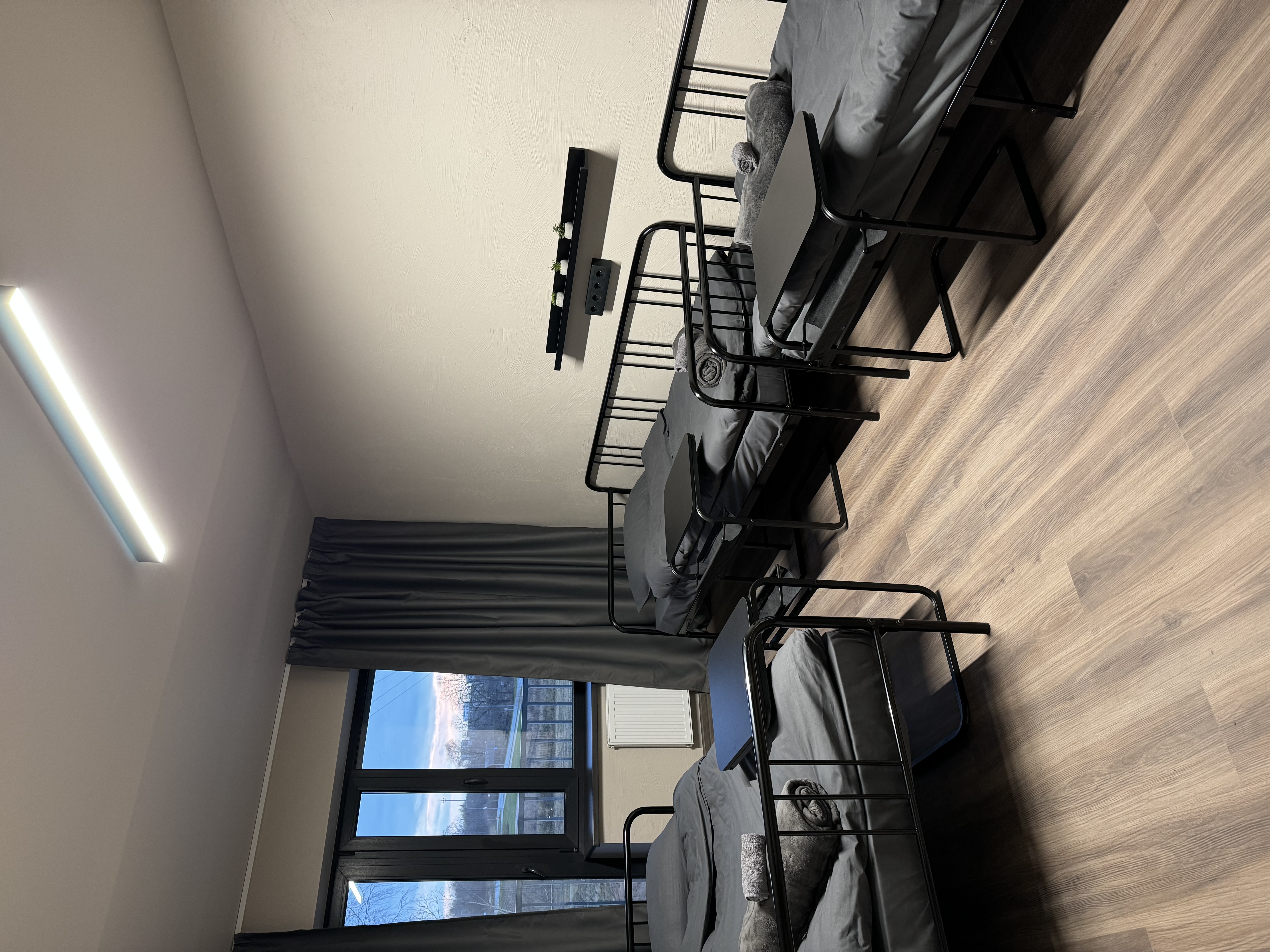 Trīsvietīgs TRIPLE numurs ar balkonu